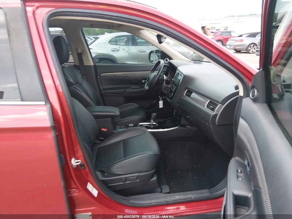JA4AZ3A32KZ003883 2019 MITSUBISHI OUTLANDER photo no. 5