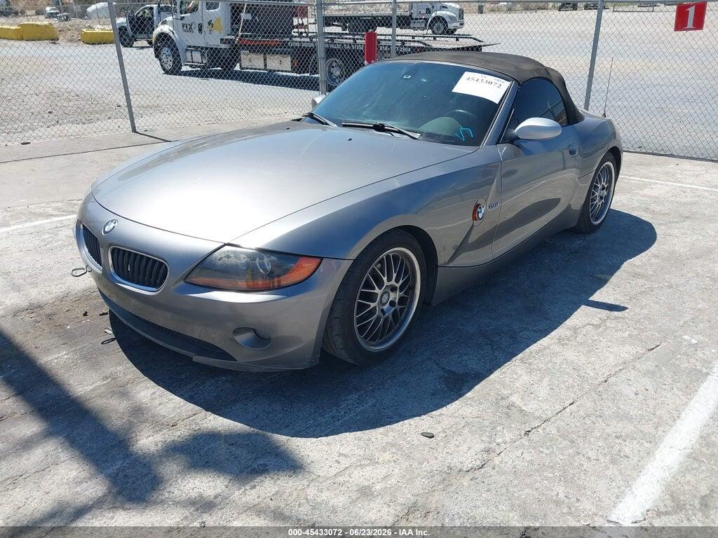 4USBT33473LS40563 2003 BMW Z4 photo no. 2