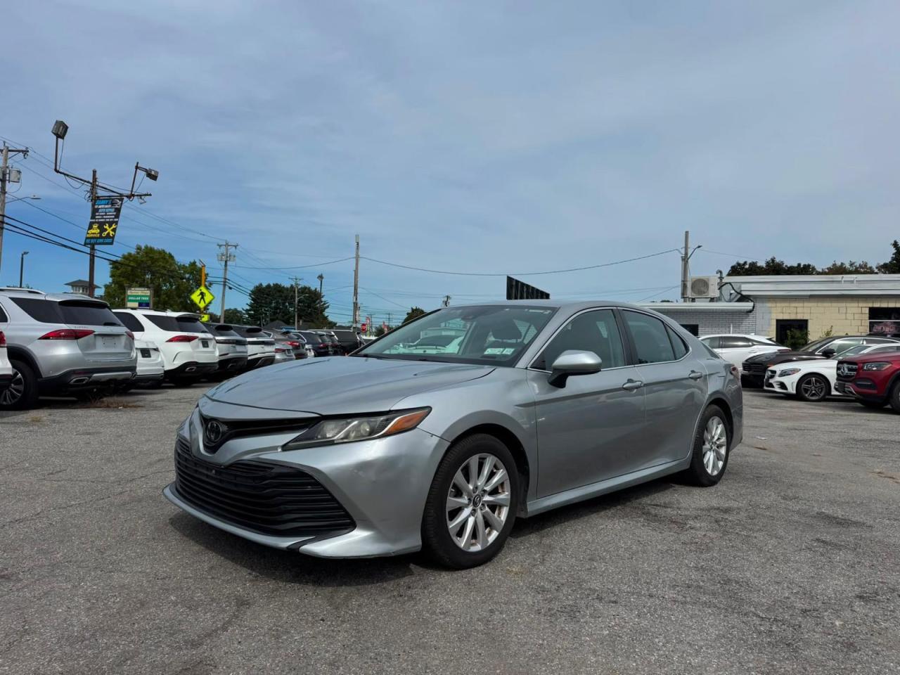 2019 TOYOTA CAMRY L — Фото 2 из 10