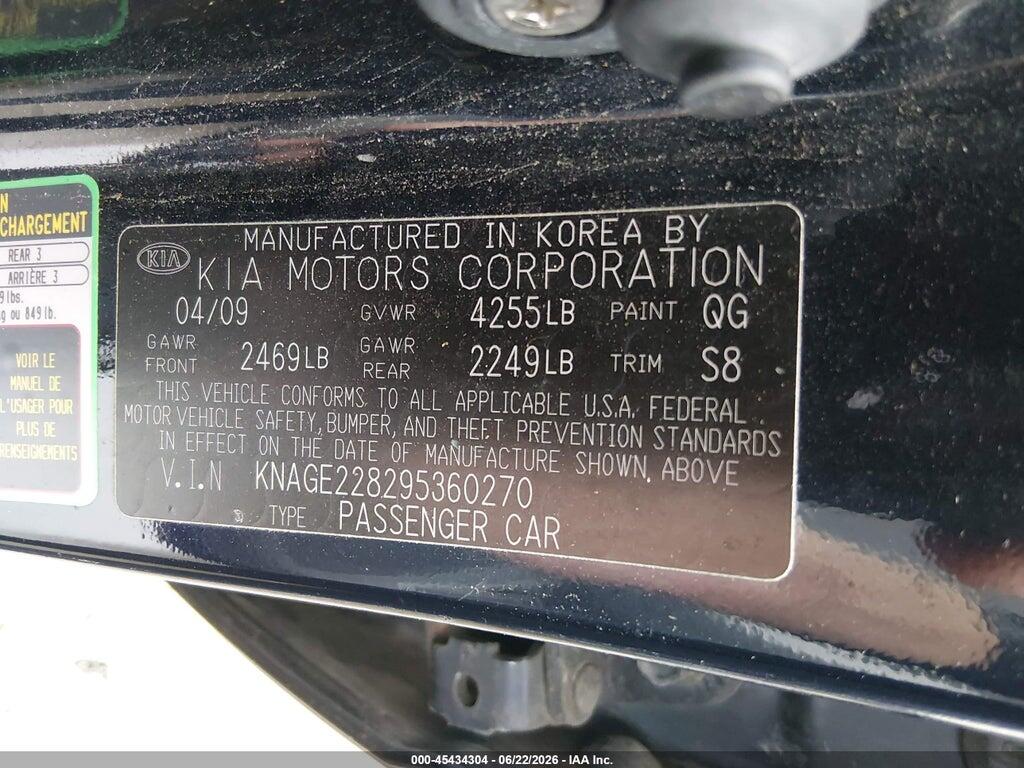 KNAGE228295360270 2009 KIA OPTIMA photo no. 9