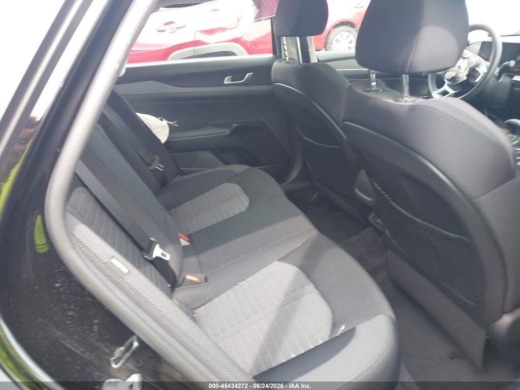 KNAG24J72S5289008 2025 KIA K5 photo no. 8