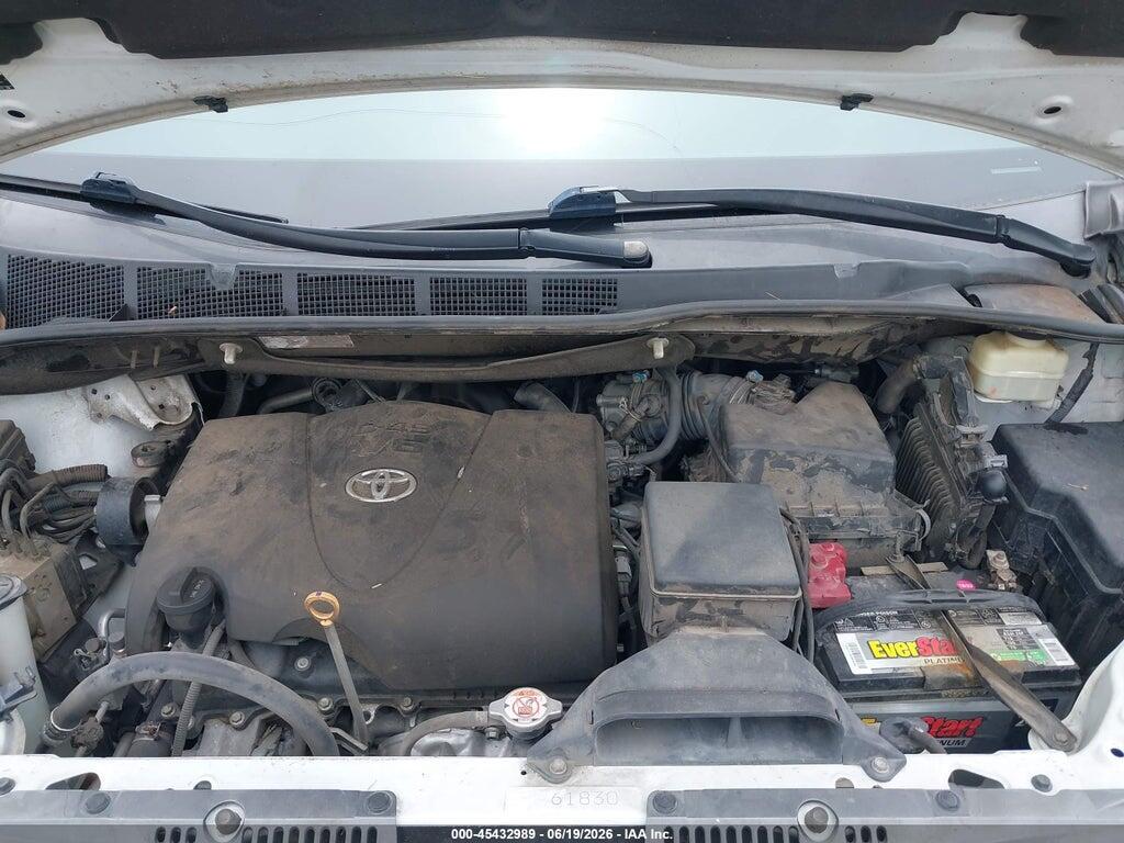 5TDYZ3DC4JS934983 2018 TOYOTA SIENNA photo no. 10