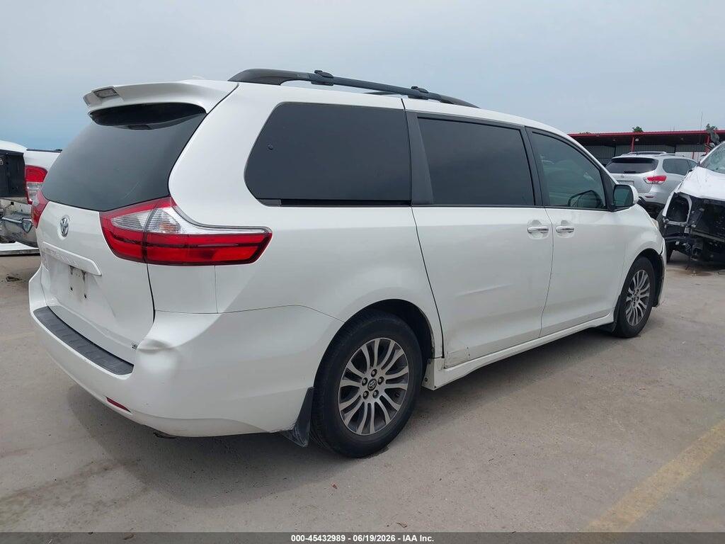 5TDYZ3DC4JS934983 2018 TOYOTA SIENNA photo no. 4