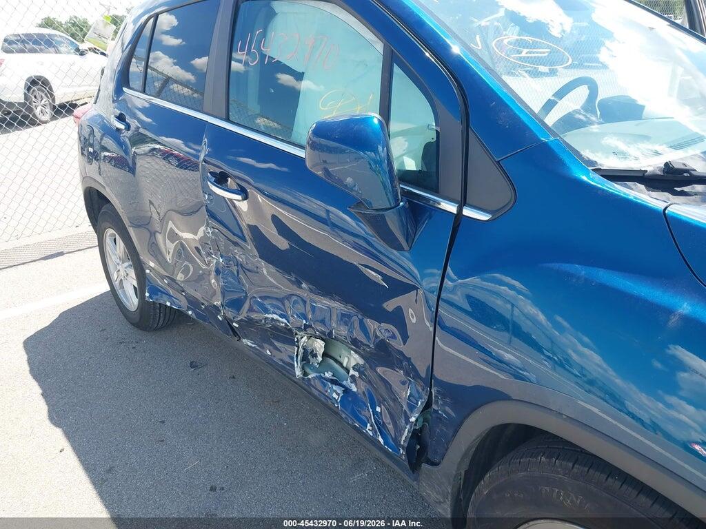 3GNCJLSB9LL300211 2020 CHEVROLET TRAX photo no. 6