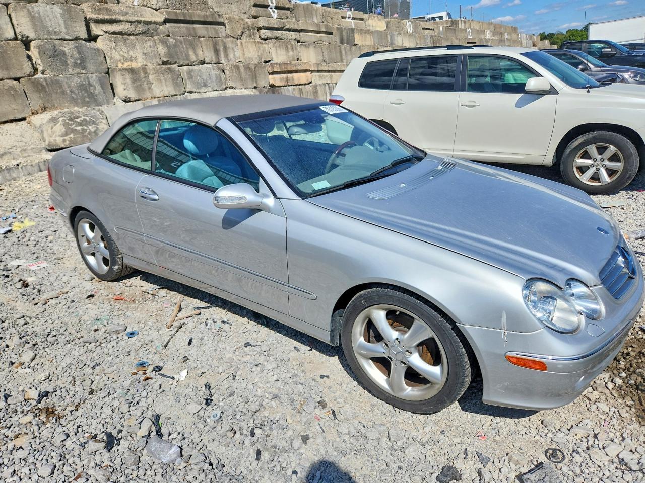 2005 MERCEDES-BENZ CLK 320 — Фото 4 из 13