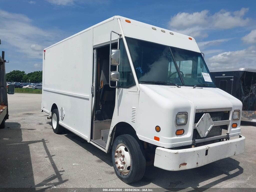 4UZA4FA48YCG41533 2000 FREIGHTLINER CHASSIS photo no. 1