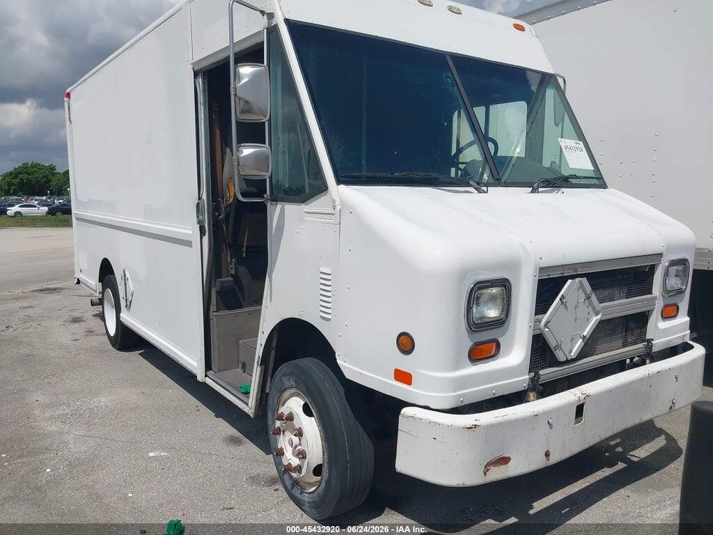 4UZA4FA48YCG41533 2000 FREIGHTLINER CHASSIS photo no. 11
