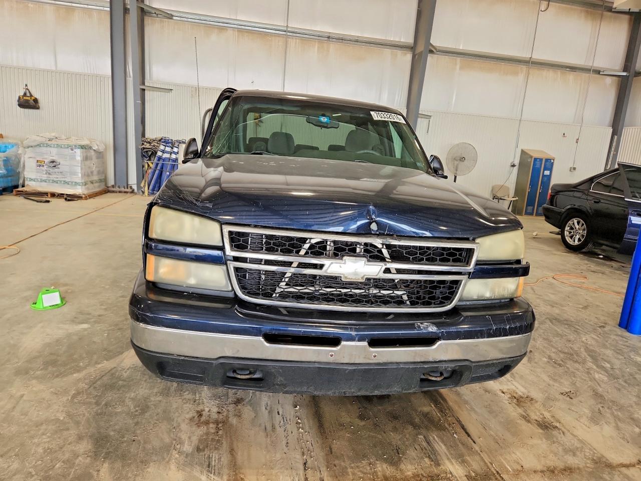 2006 CHEVROLET SILVERADO C1500 — Фото 5 из 12