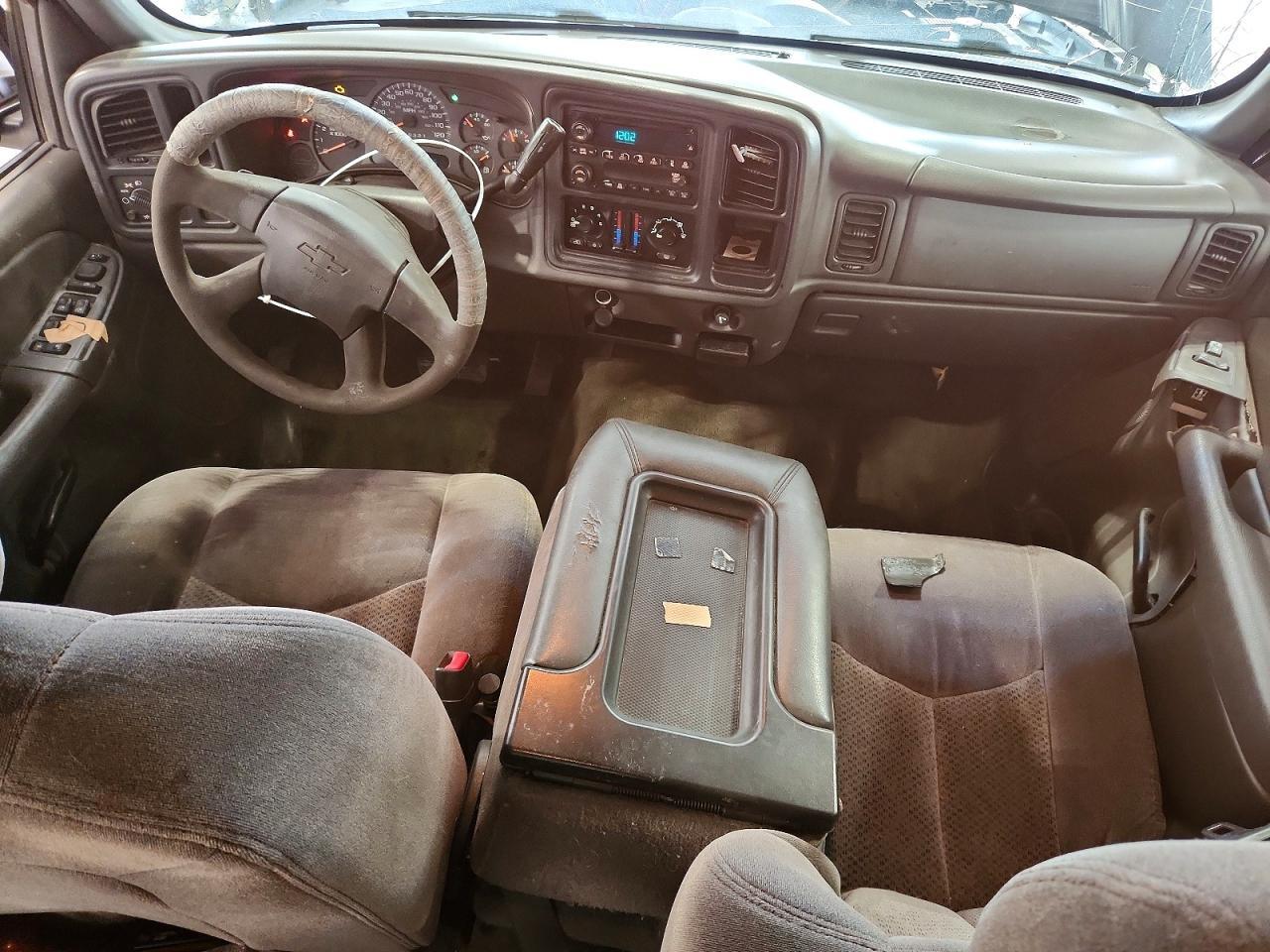 2006 CHEVROLET SILVERADO C1500 — Фото 8 из 12