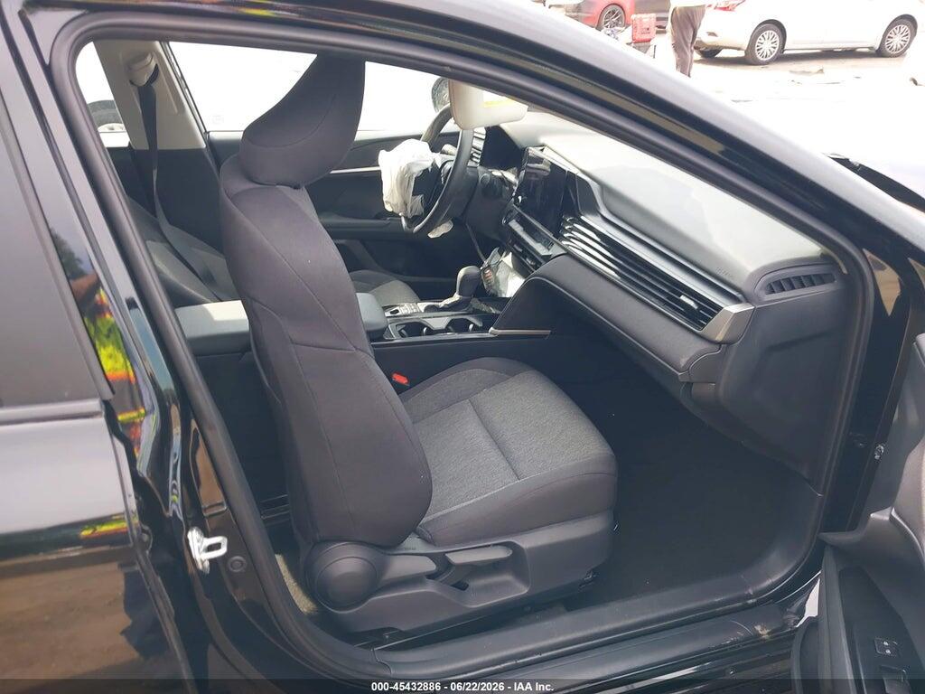 4T1DAACK4SU520954 2025 TOYOTA CAMRY photo no. 5