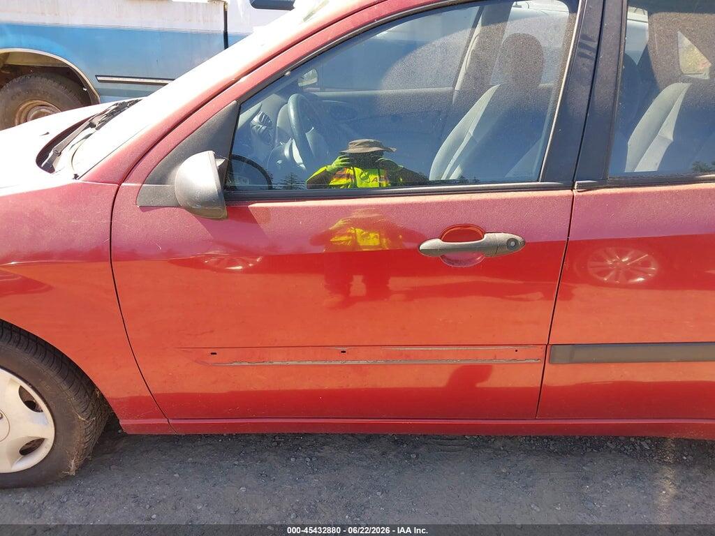 1FAFP33P41W151220 2001 FORD FOCUS photo no. 12