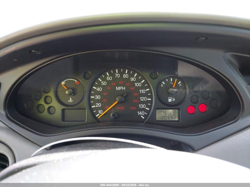1FAFP33P41W151220 2001 FORD FOCUS photo no. 7