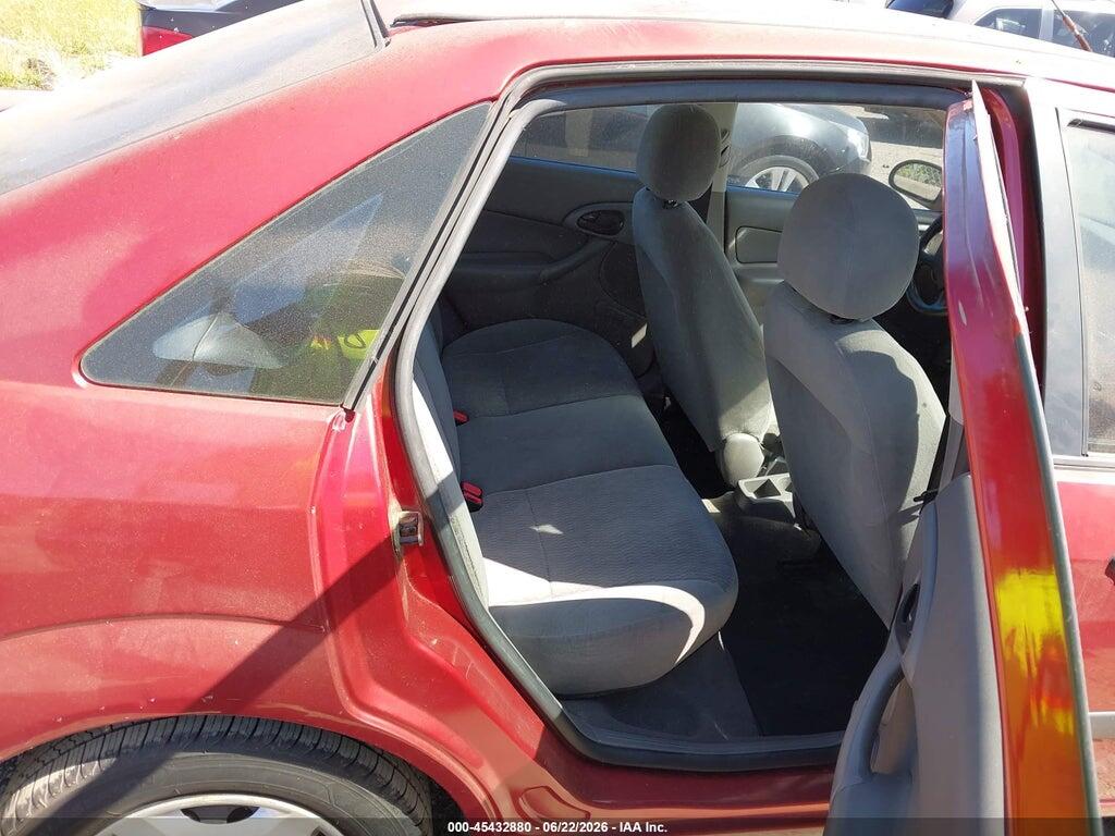 1FAFP33P41W151220 2001 FORD FOCUS photo no. 8