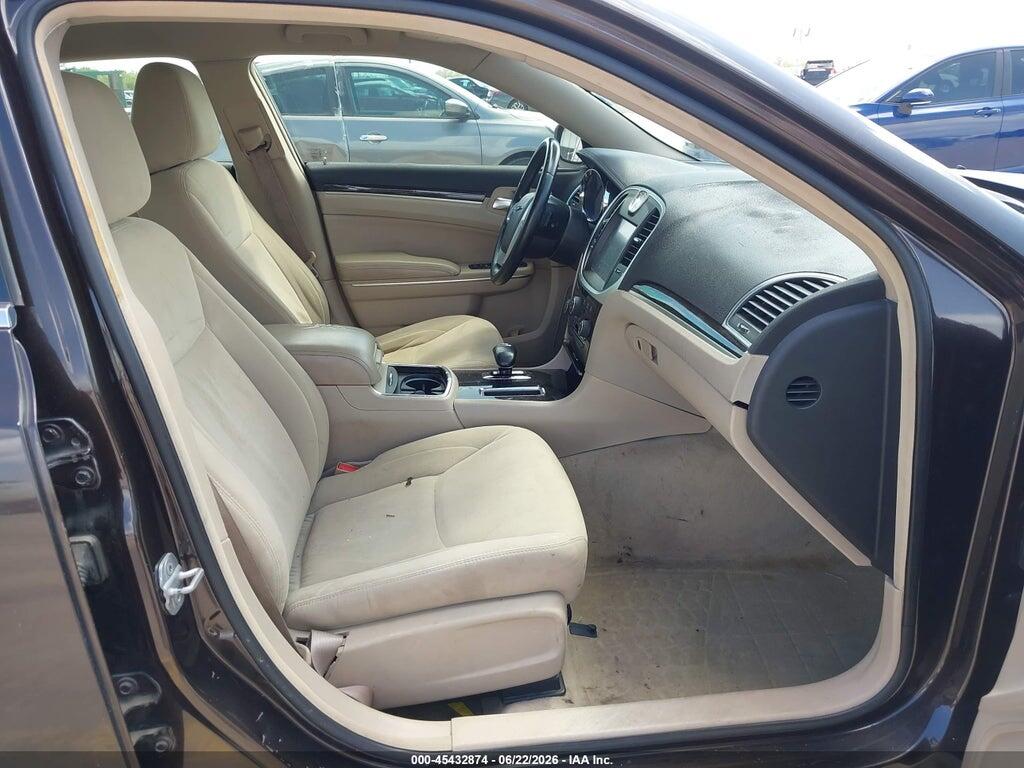 2C3CCAAG4CH165706 2012 CHRYSLER 300 photo no. 5
