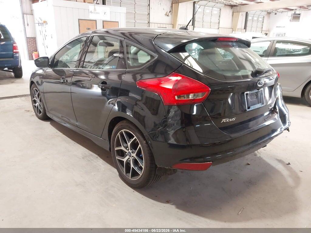 1FADP3K29GL355468 2016 FORD FOCUS photo no. 3