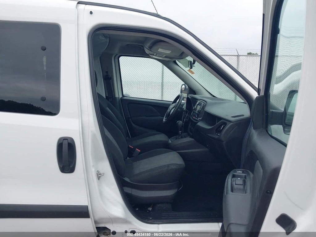 ZFBHRFBB4K6M05744 2019 RAM PROMASTER CITY photo no. 5