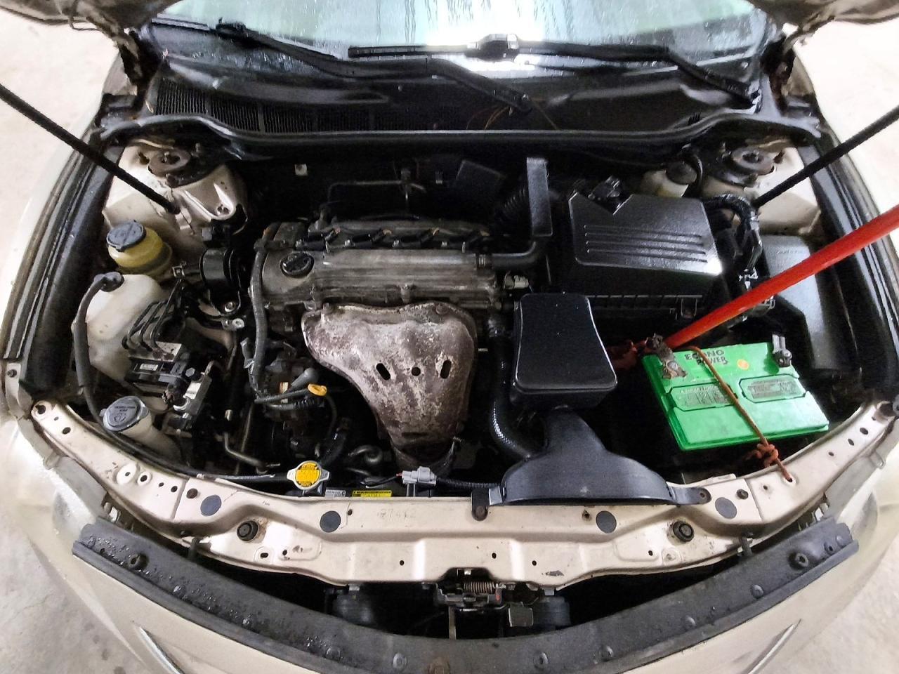 2009 TOYOTA CAMRY XLE — Фото 11 из 12