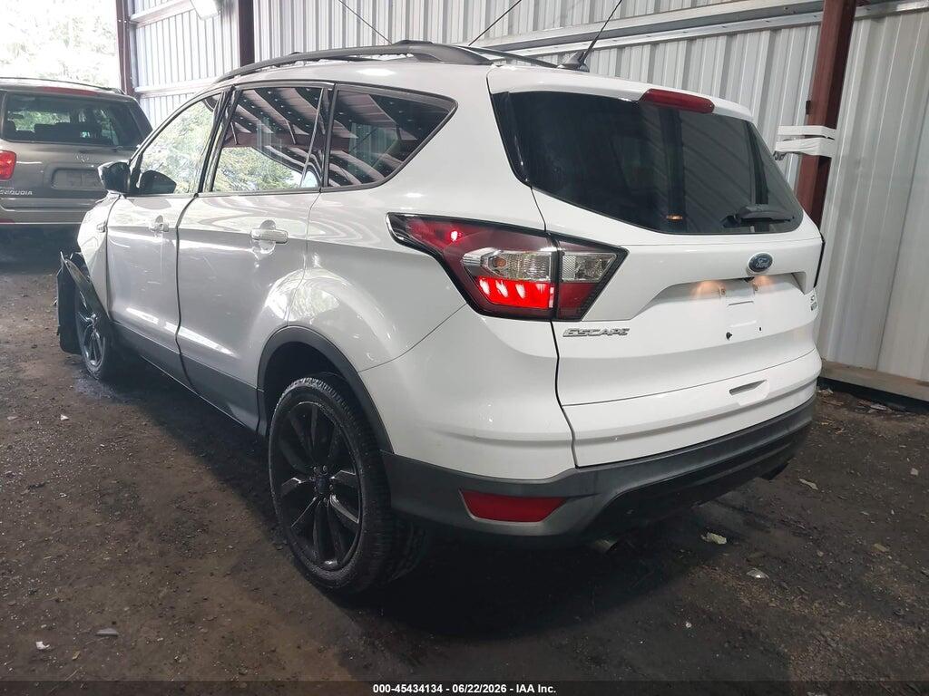 1FMCU9GD9JUC29460 2018 FORD ESCAPE photo no. 3