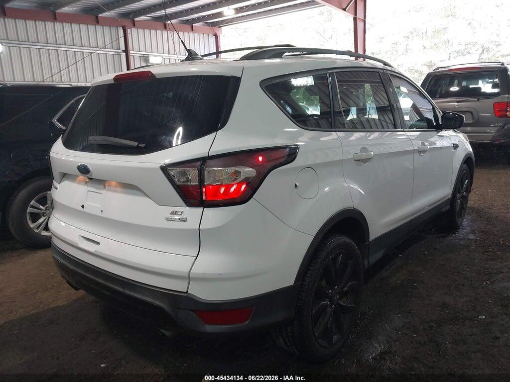 1FMCU9GD9JUC29460 2018 FORD ESCAPE photo no. 4