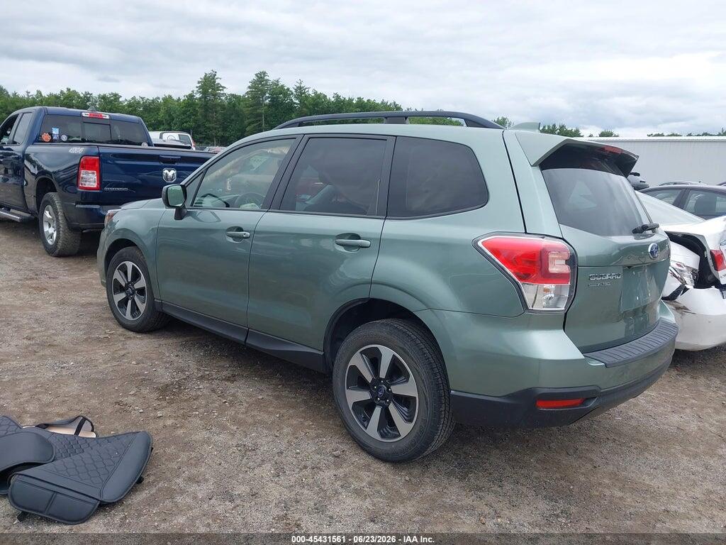 JF2SJAEC5JH431050 2018 SUBARU FORESTER photo no. 3