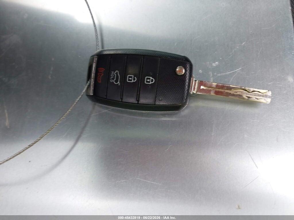 KNDPMCACXJ7337779 2018 KIA SPORTAGE photo no. 11
