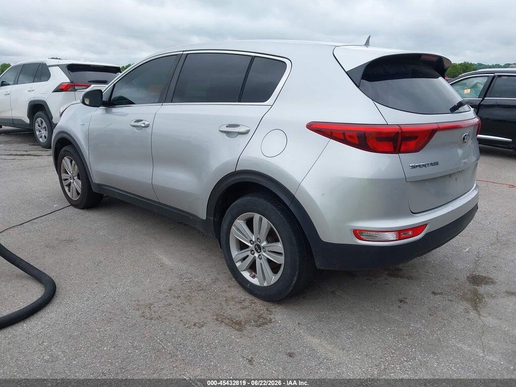 KNDPMCACXJ7337779 2018 KIA SPORTAGE photo no. 3