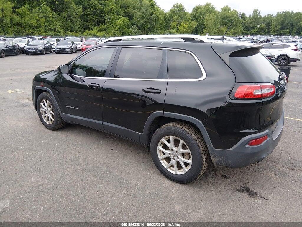 1C4PJLCB0HD222262 2017 JEEP CHEROKEE photo no. 3