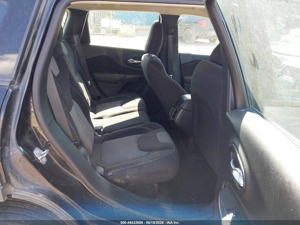 1C4PJMAB5GW119883 2016 JEEP CHEROKEE photo no. 8