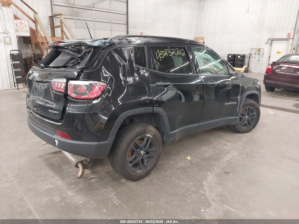 3C4NJDAB2HT642762 2017 JEEP NEW COMPASS photo no. 4