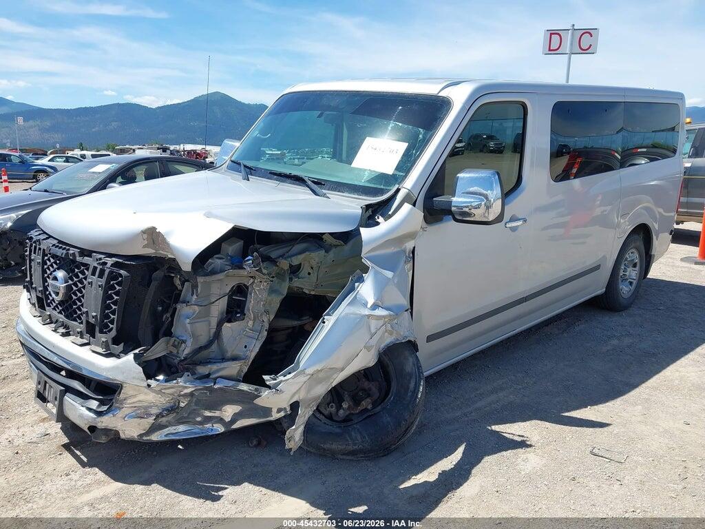 5BZBF0AA2JN852286 2018 NISSAN NV PASSENGER NV3500 HD photo no. 2