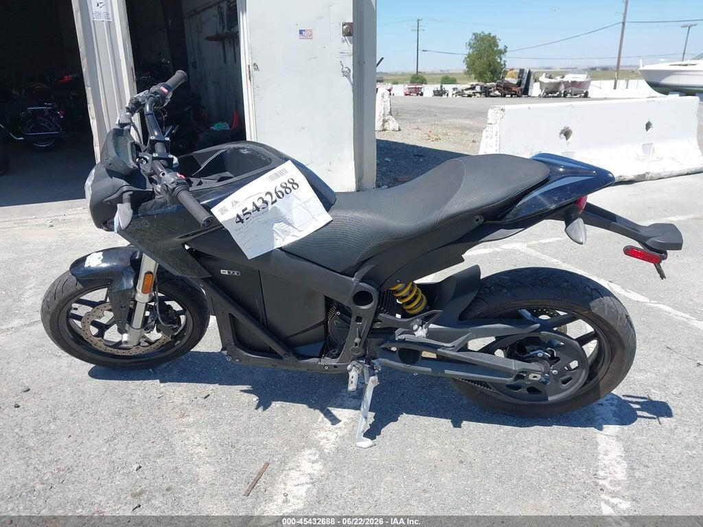 538SMHZ41KCA11067 2019 ZERO MOTORCYCLES INC S photo no. 12