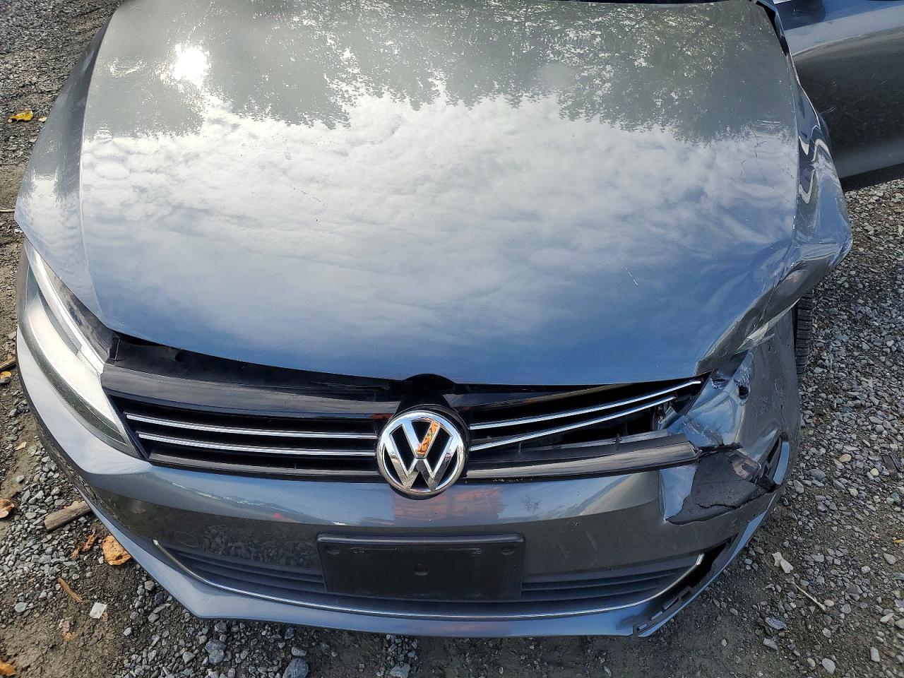 2013 VOLKSWAGEN JETTA SE — Фото 11 из 12