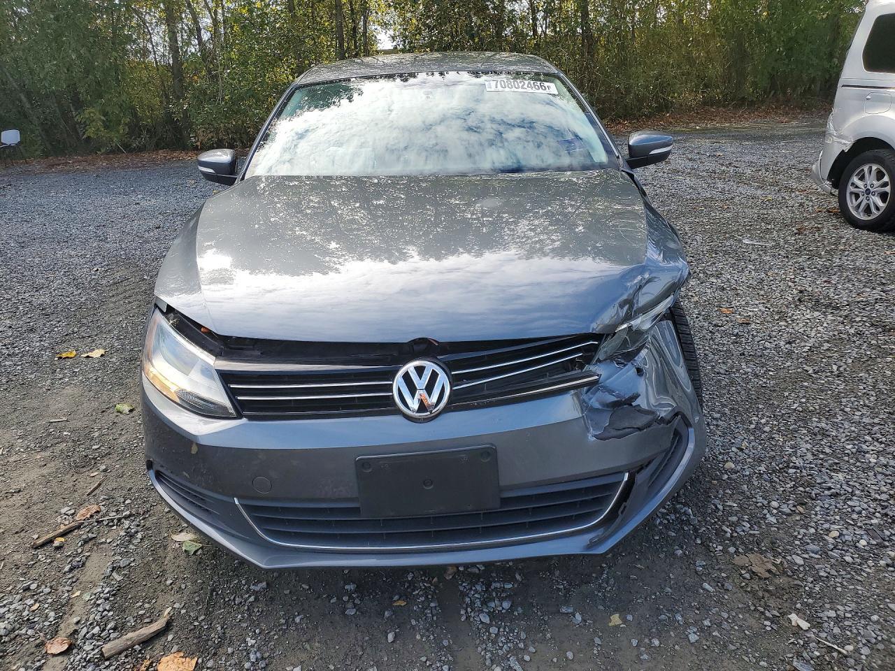 2013 VOLKSWAGEN JETTA SE — Фото 5 из 12