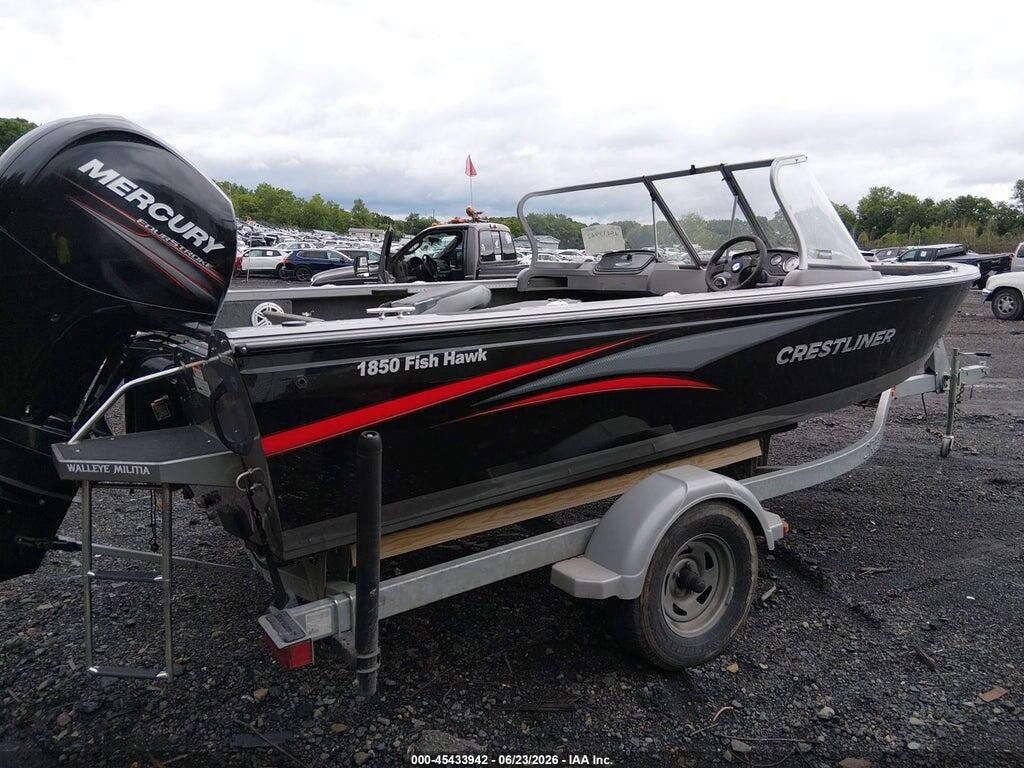 00000CRCFH150D515 2015 CRESTLINER OTHER photo no. 4