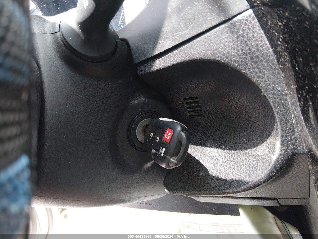 5YFBURHEXKP908742 2019 TOYOTA COROLLA photo no. 11