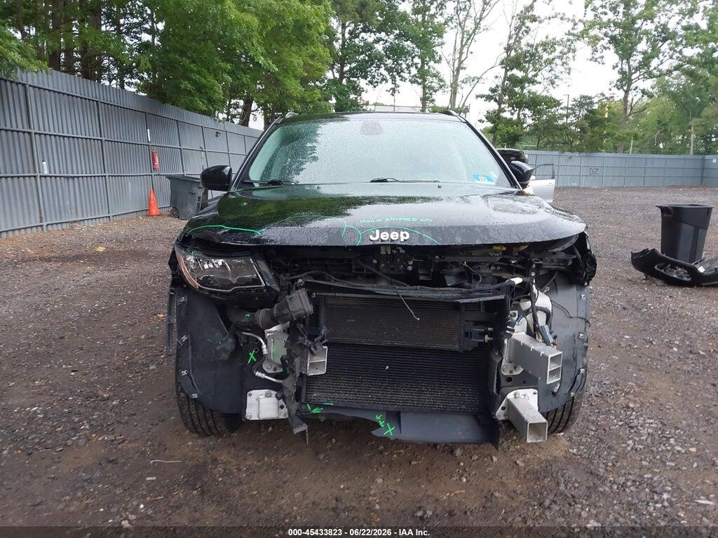 3C4NJDBB2JT481544 2018 JEEP COMPASS photo no. 12