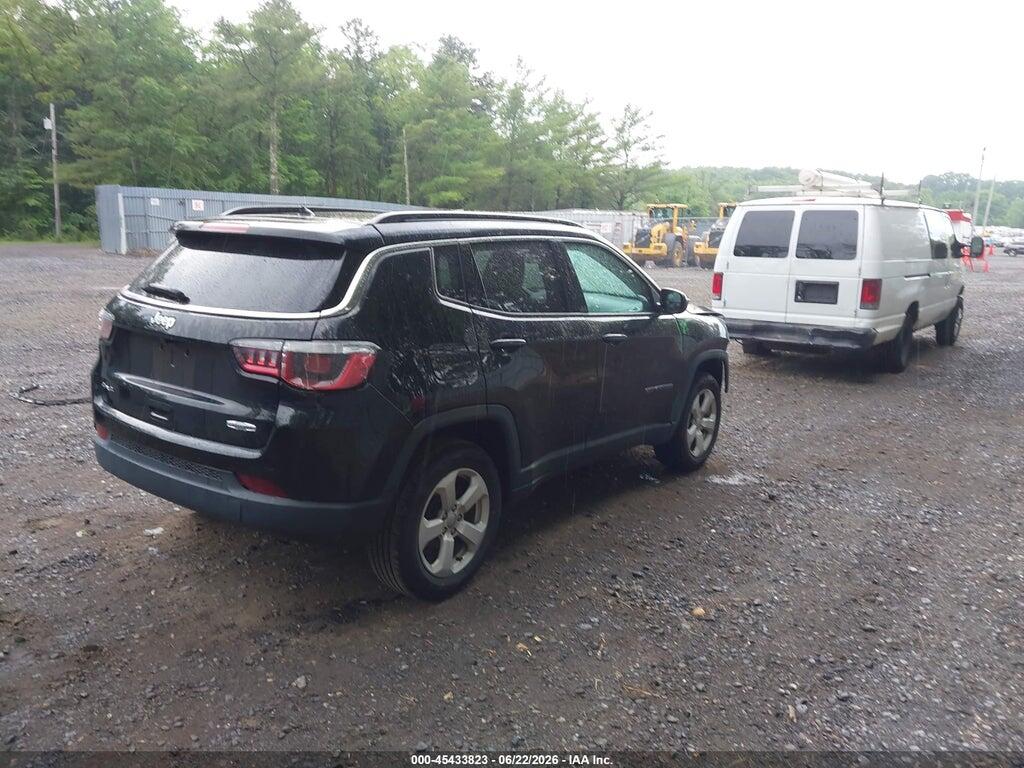 3C4NJDBB2JT481544 2018 JEEP COMPASS photo no. 4