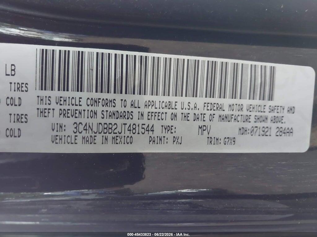 3C4NJDBB2JT481544 2018 JEEP COMPASS photo no. 9