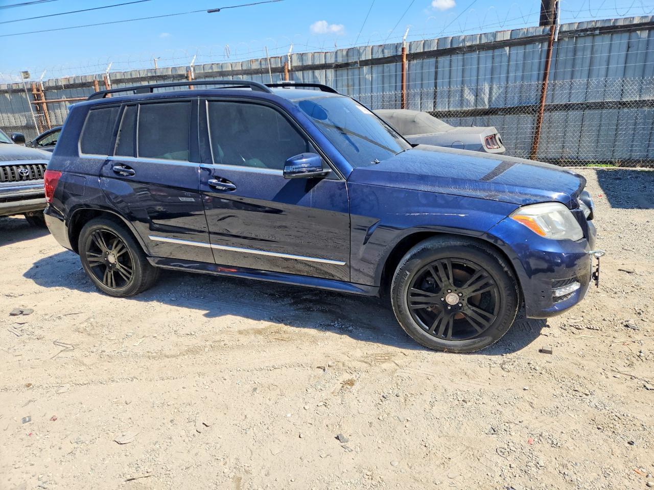 2014 MERCEDES-BENZ GLK 250 BLUETEC — Фото 4 из 13