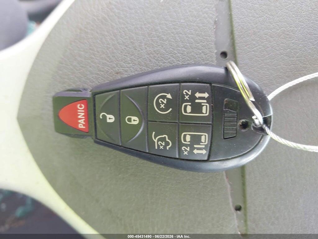 2A4RR5DX8AR271584 2010 CHRYSLER TOWN & COUNTRY photo no. 11