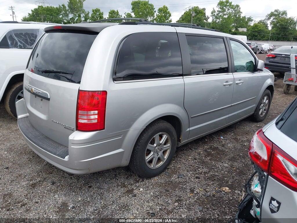 2A4RR5DX8AR271584 2010 CHRYSLER TOWN & COUNTRY photo no. 4