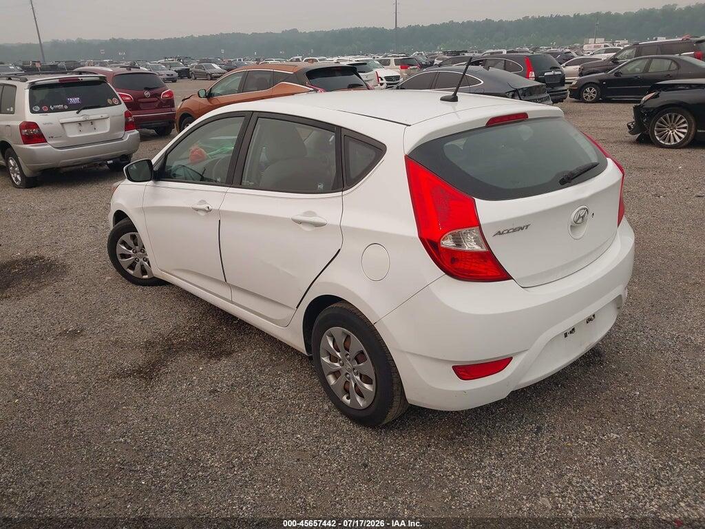 KMHCT5AE5HU335220 2017 HYUNDAI ACCENT photo no. 3