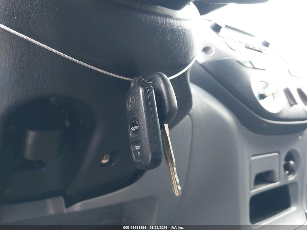 JTEHH20V720137759 2002 TOYOTA RAV4 photo no. 11