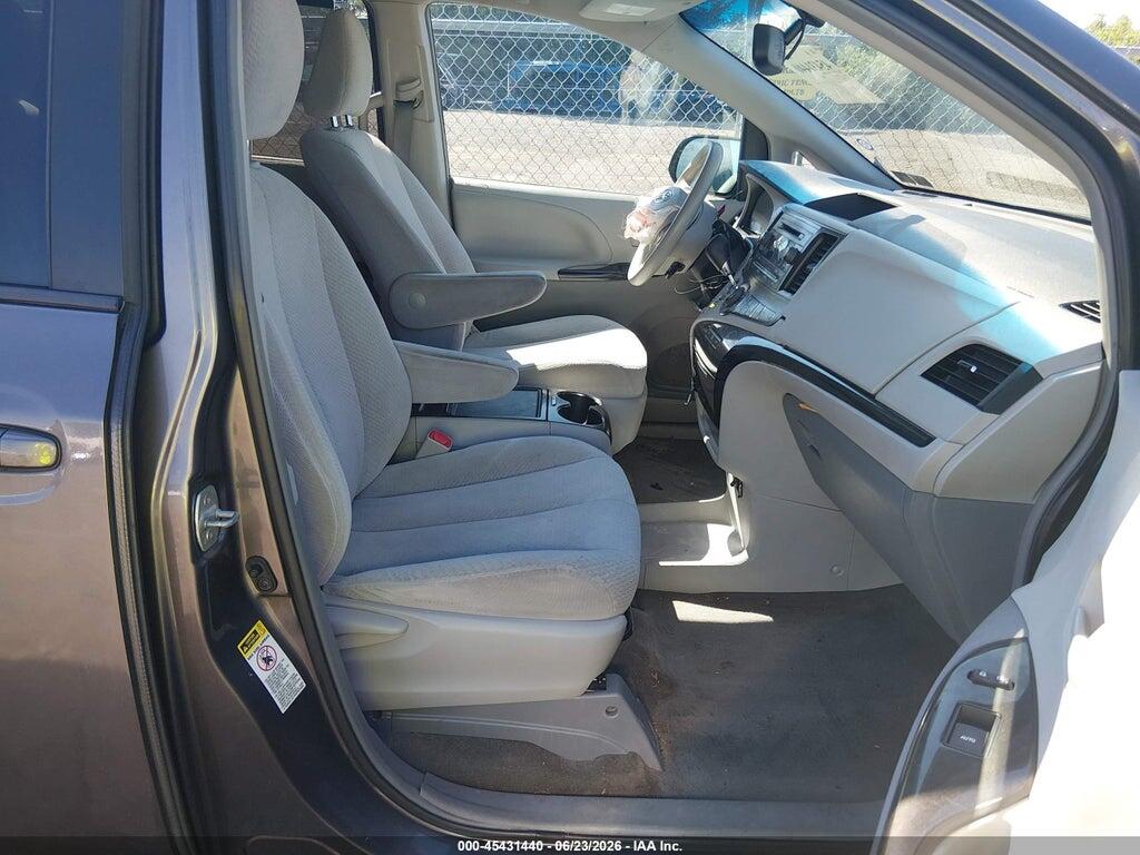 5TDKK3DC2DS319427 2013 TOYOTA SIENNA photo no. 5