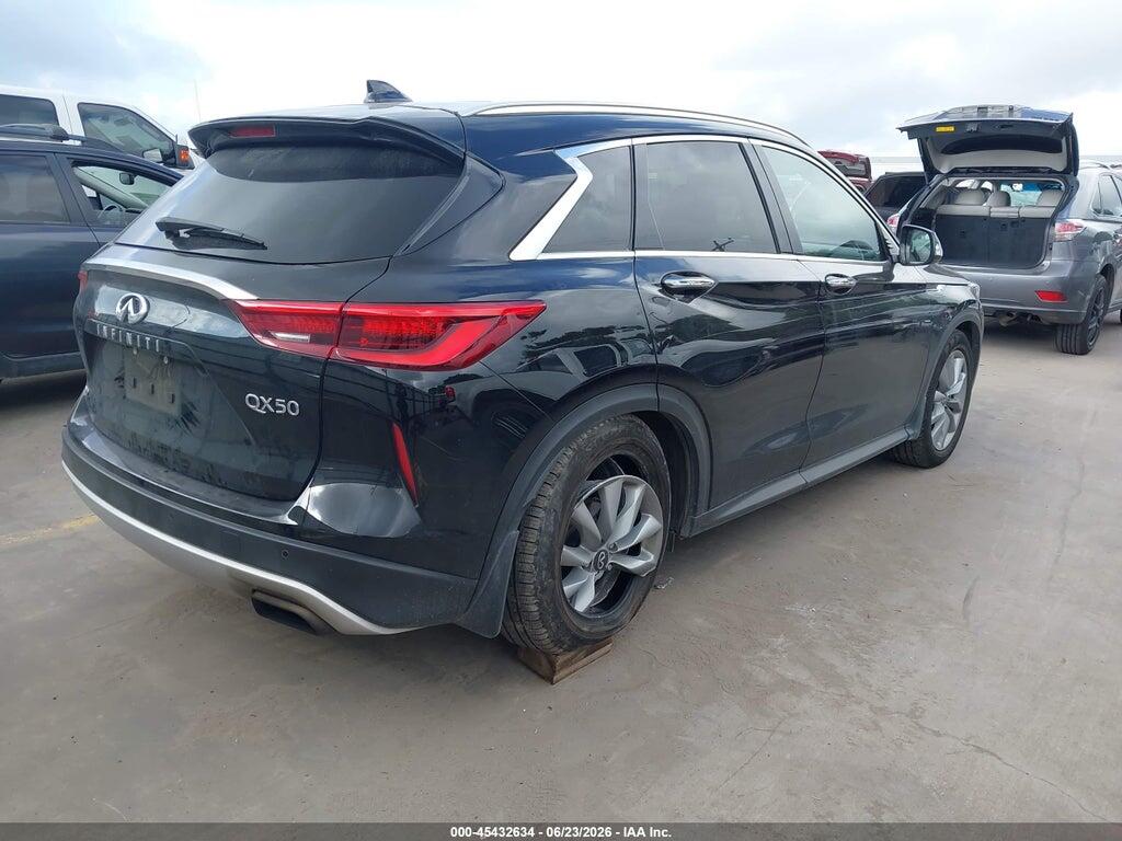3PCAJ5M30LF112659 2020 INFINITI QX50 photo no. 4