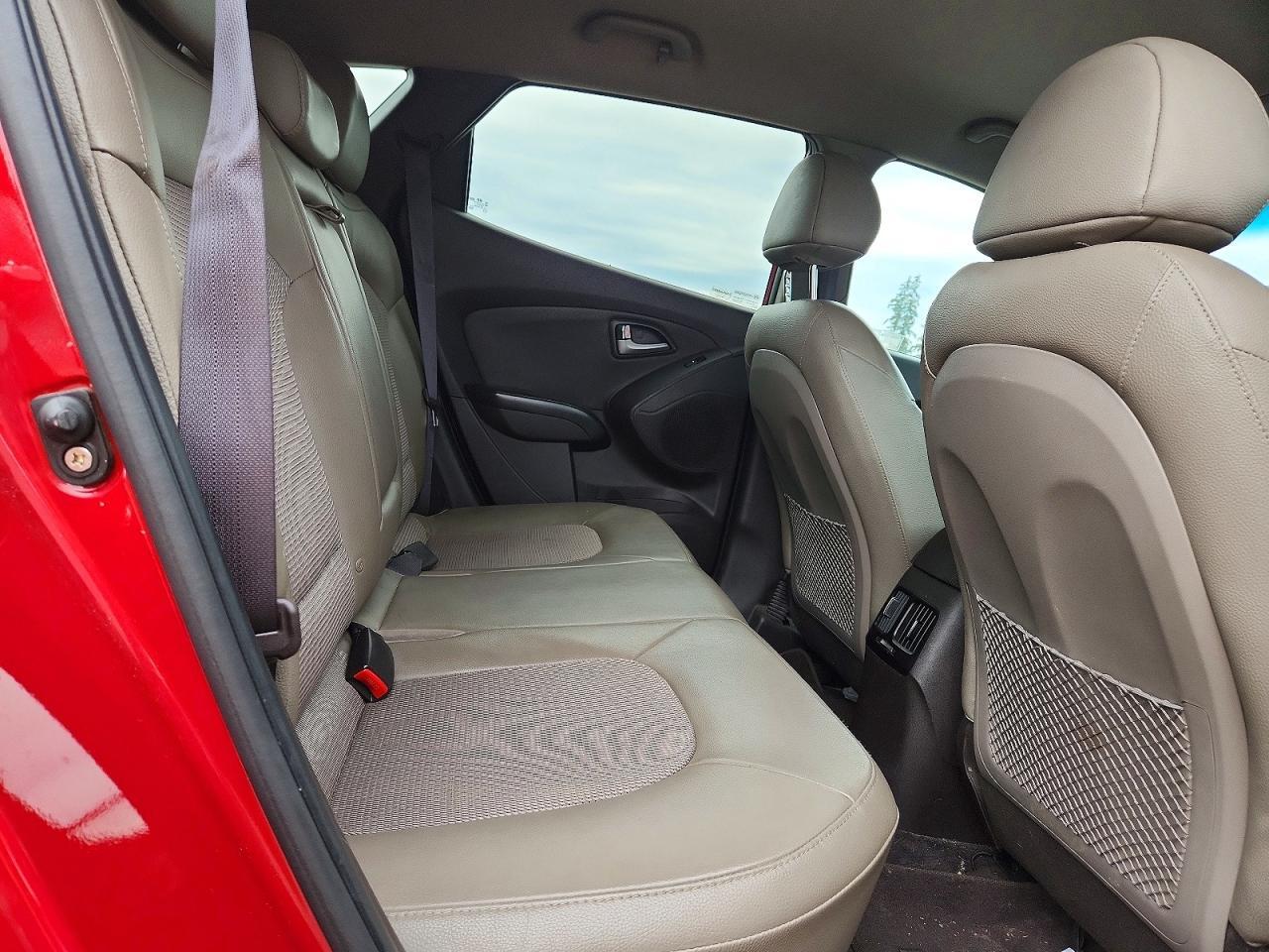 2015 HYUNDAI TUCSON SE — Фото 11 из 13