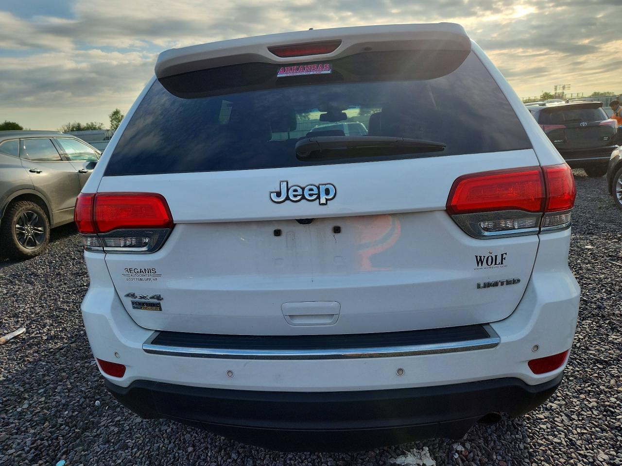 2015 JEEP GRAND CHEROKEE LIMITED — Фото 6 из 12