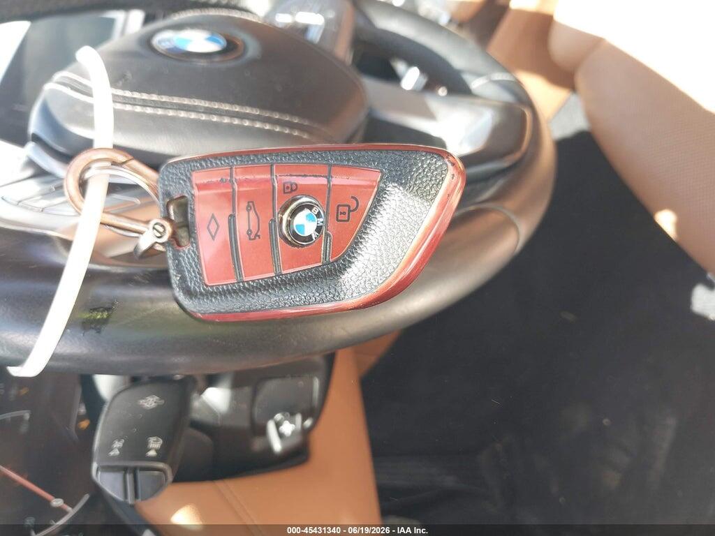 WBA7E2C55HG740470 2017 BMW 740I photo no. 11