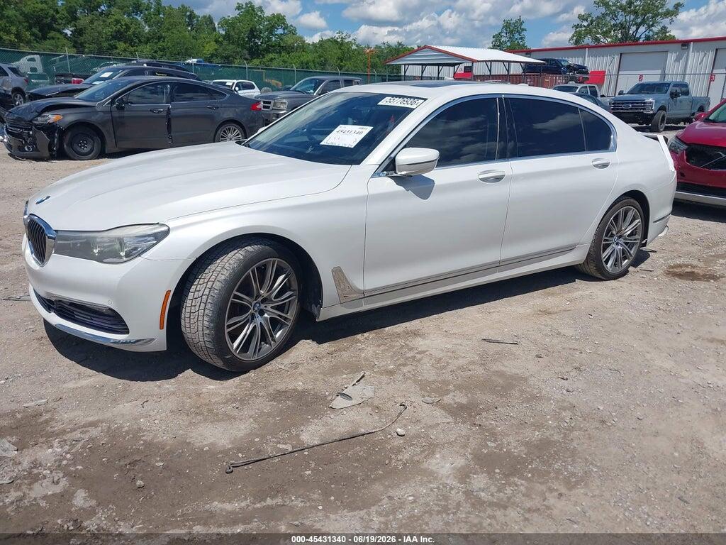 WBA7E2C55HG740470 2017 BMW 740I photo no. 2