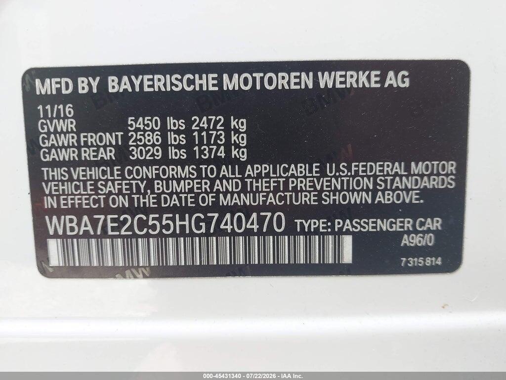 WBA7E2C55HG740470 2017 BMW 740I photo no. 9